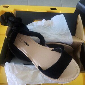 Fashion Nova lace up flats